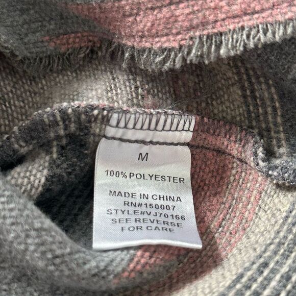 Moon Ryder Western Aztec Print Shacket Distressed Size Medium - Picture 10 of 10